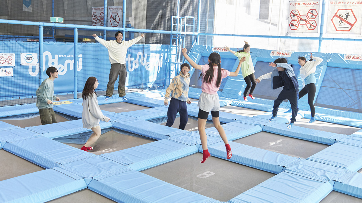 屋内アスレチック‼︎早い者勝ち☆［子供用］ アクティビティ充実の屋内アスレチック施設を平和島で発見！ 大人も