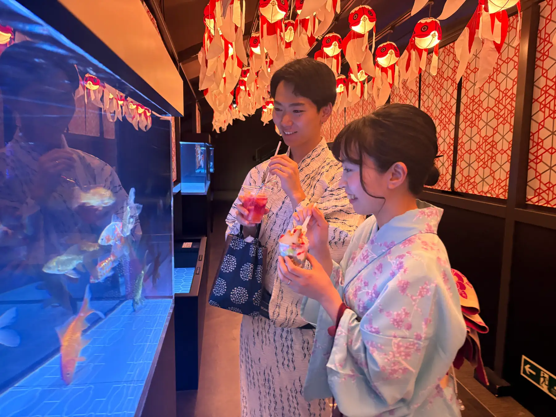 まだまだ暑い日が続く…浴衣で人力車に乗って金魚鑑賞！東京スカイツリーの水族館で、納涼を全部乗せコラボまだまだ開催中