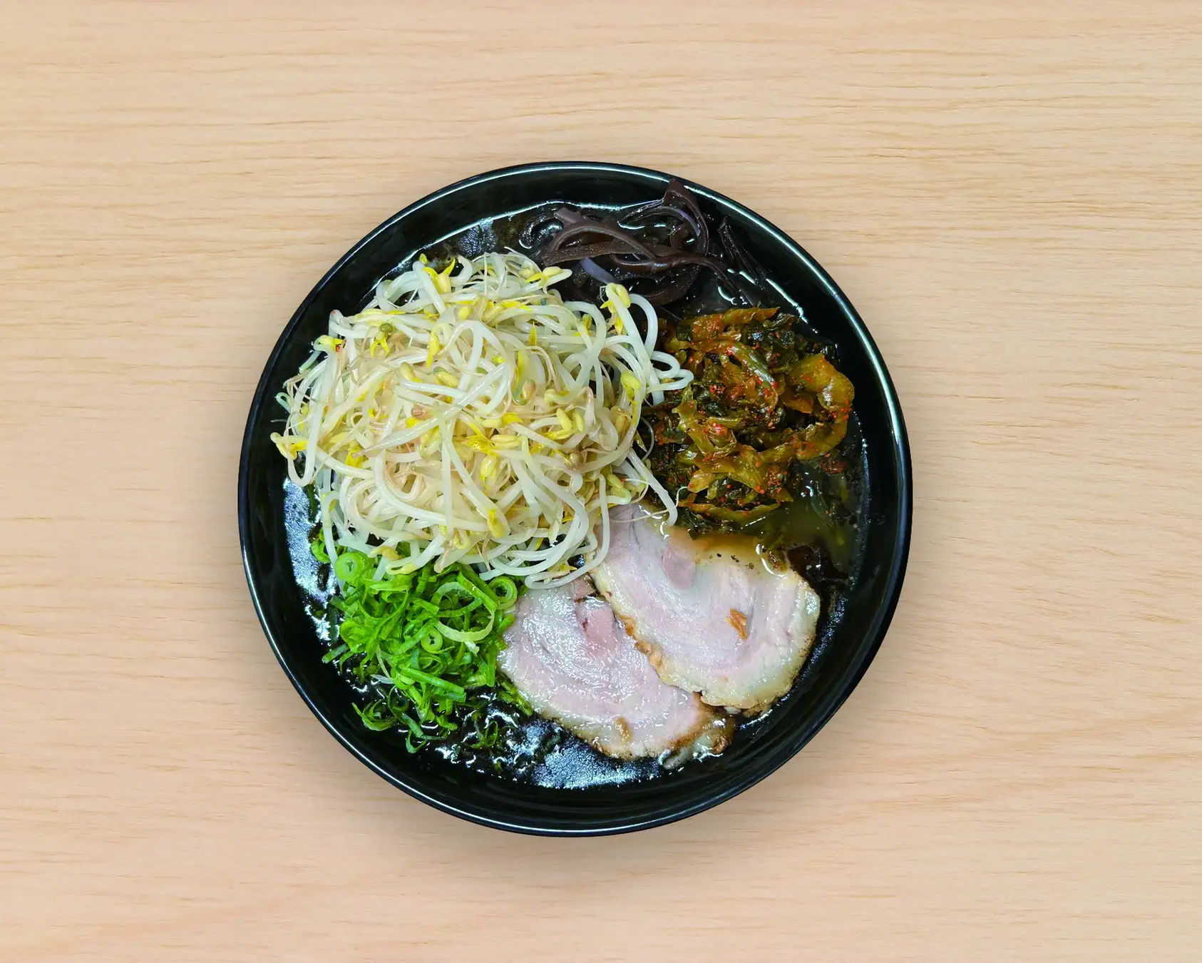 ラーメンの聖地、東京駅近に熊本の門外不出ラーメンが期間限定登場！ 「みそきん」に続くのは.この味！