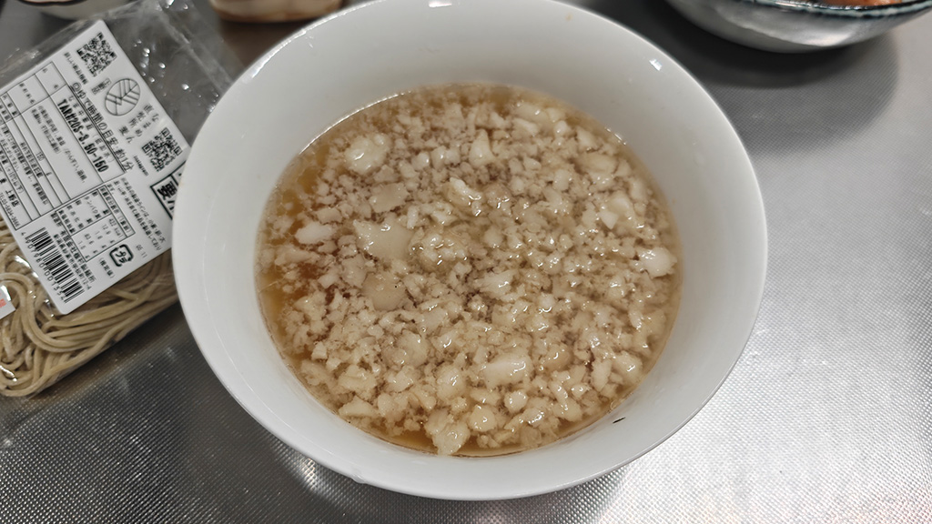 スープのみ(背脂を入れすぎてしまった)
